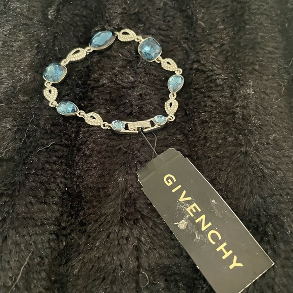 NWT Sapphire and Diamond costume bracelet - Picture 3 of 6